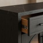 Close-up-of-scratch-resistant-sintered-stone-top-and-black-oak-grain.